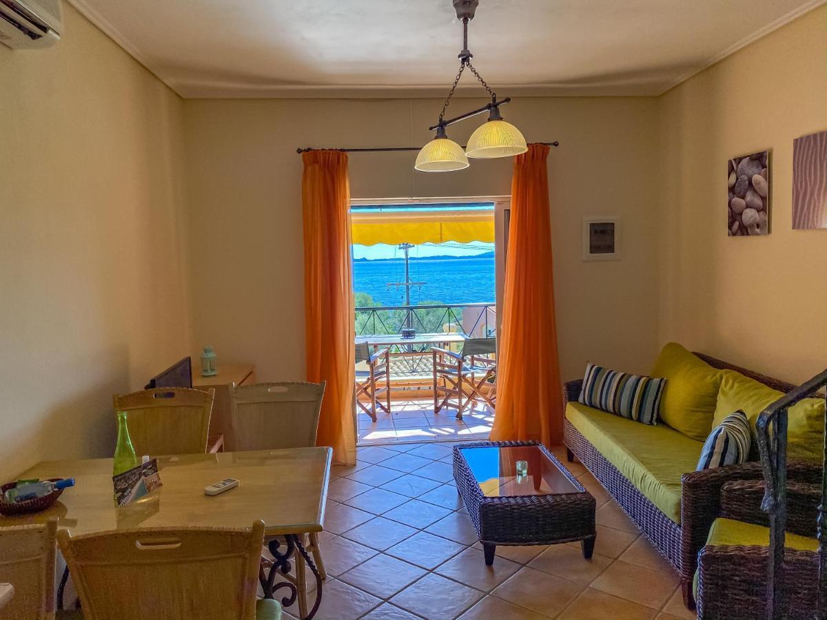 La Riviera Barbati Seaside Apartments & Villas エクステリア 写真