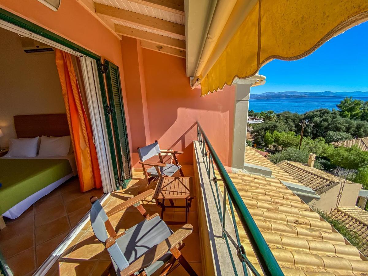 La Riviera Barbati Seaside Apartments & Villas エクステリア 写真