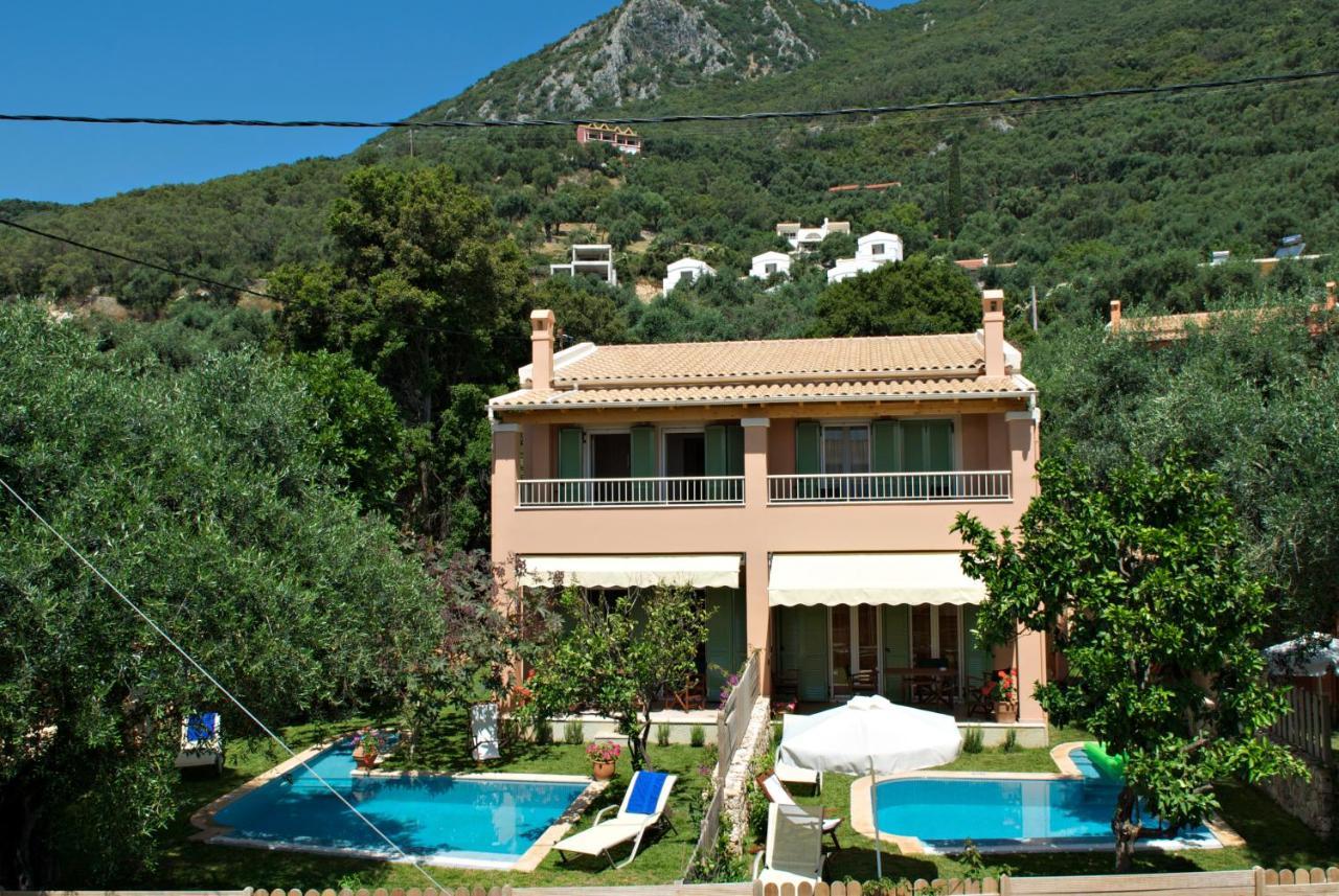 La Riviera Barbati Seaside Apartments & Villas エクステリア 写真