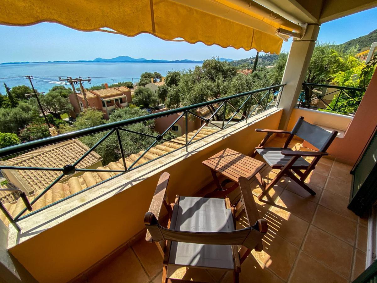 La Riviera Barbati Seaside Apartments & Villas エクステリア 写真