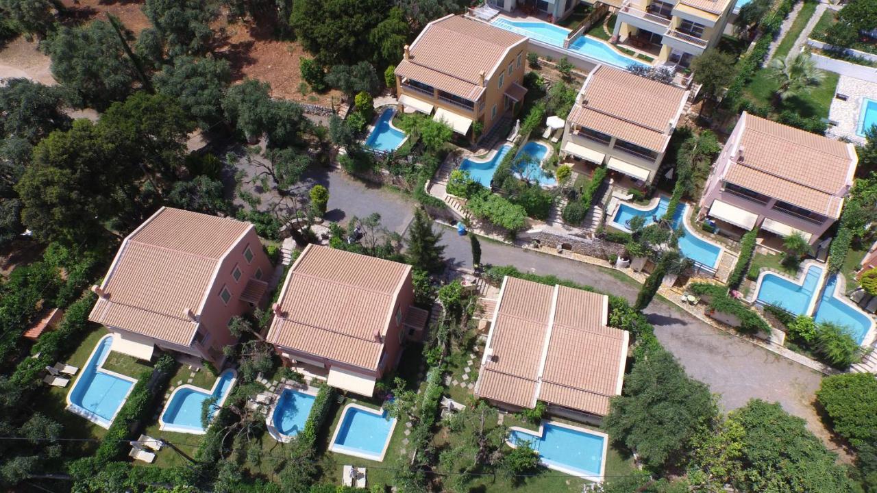 La Riviera Barbati Seaside Apartments & Villas エクステリア 写真