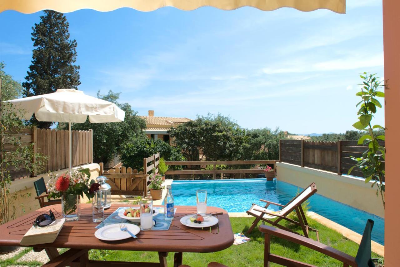 La Riviera Barbati Seaside Apartments & Villas エクステリア 写真