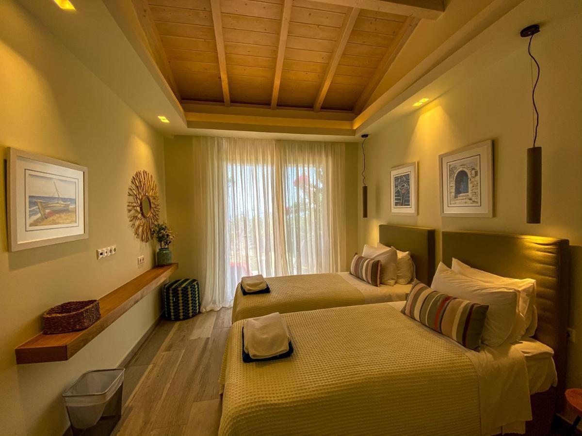 La Riviera Barbati Seaside Apartments & Villas エクステリア 写真