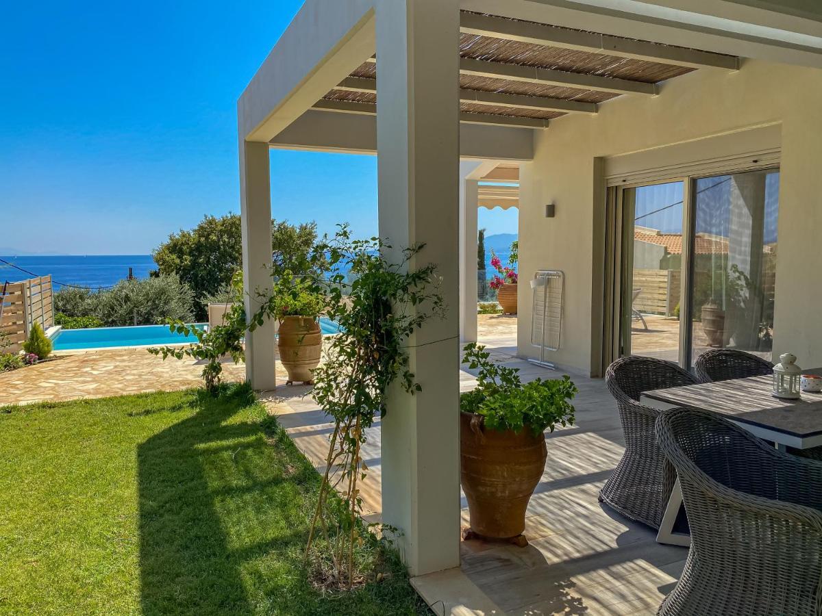La Riviera Barbati Seaside Apartments & Villas エクステリア 写真