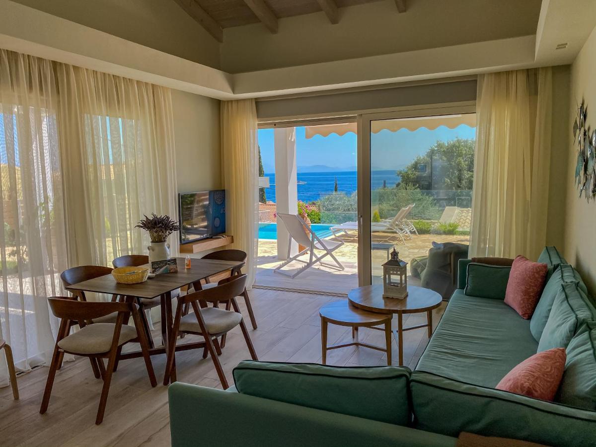 La Riviera Barbati Seaside Apartments & Villas エクステリア 写真